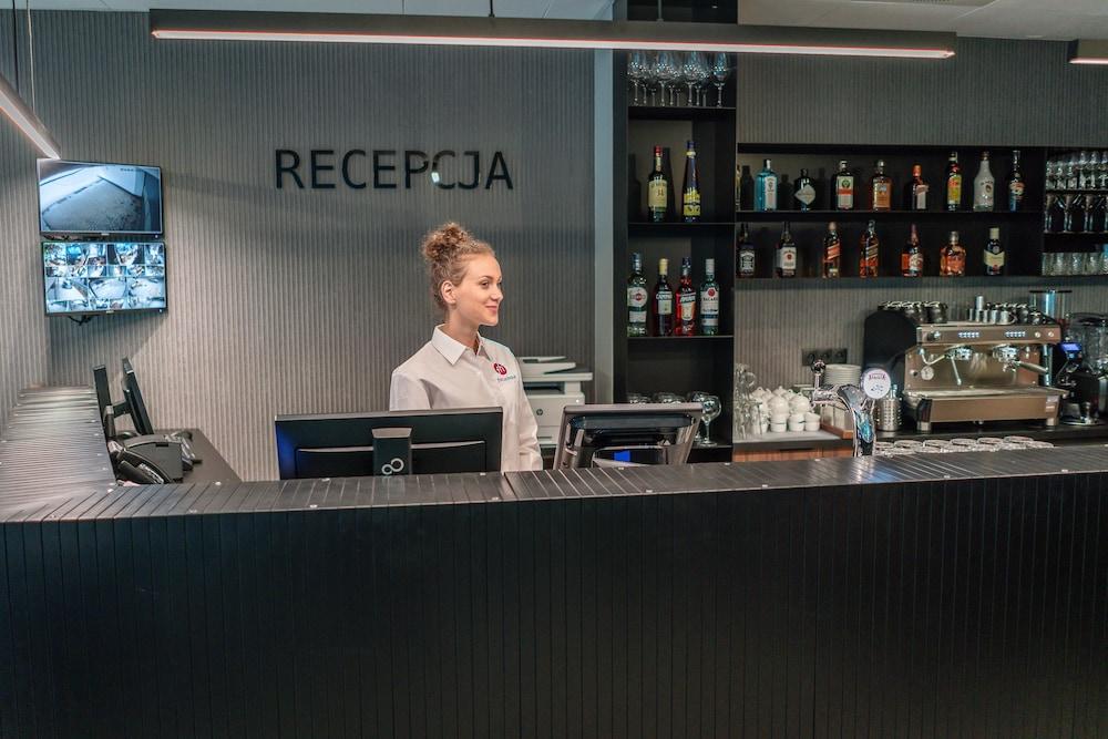 Focus Hotel Poznań Eksteriør billede
